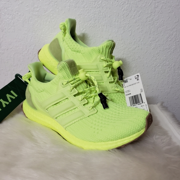 Ivy Park adidas originals Ultra Boost OG sneaker shoes unisex - Picture 7 of 16
